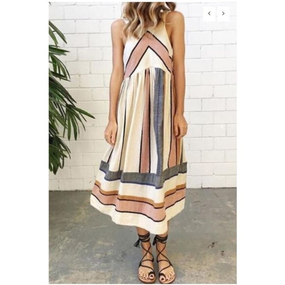 Chicnowa Sleeveless Round Neck Casual Dress M NWOT